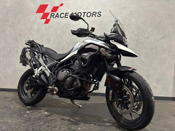 TRIUMPH TIGER 900 GT TRIUMPH TIGER 900 GT